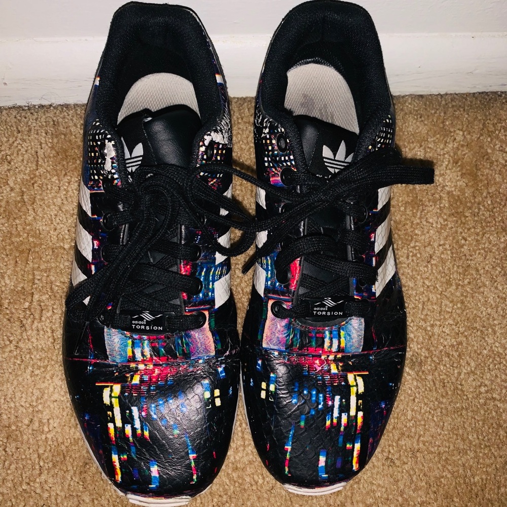 Women’s Adidas ZX Flux!